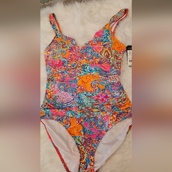 🌞Lauren Ralph Lauren Surplice Printed One-Piece Swimsuit - Amara Patchwork - Picture 3 of 7
